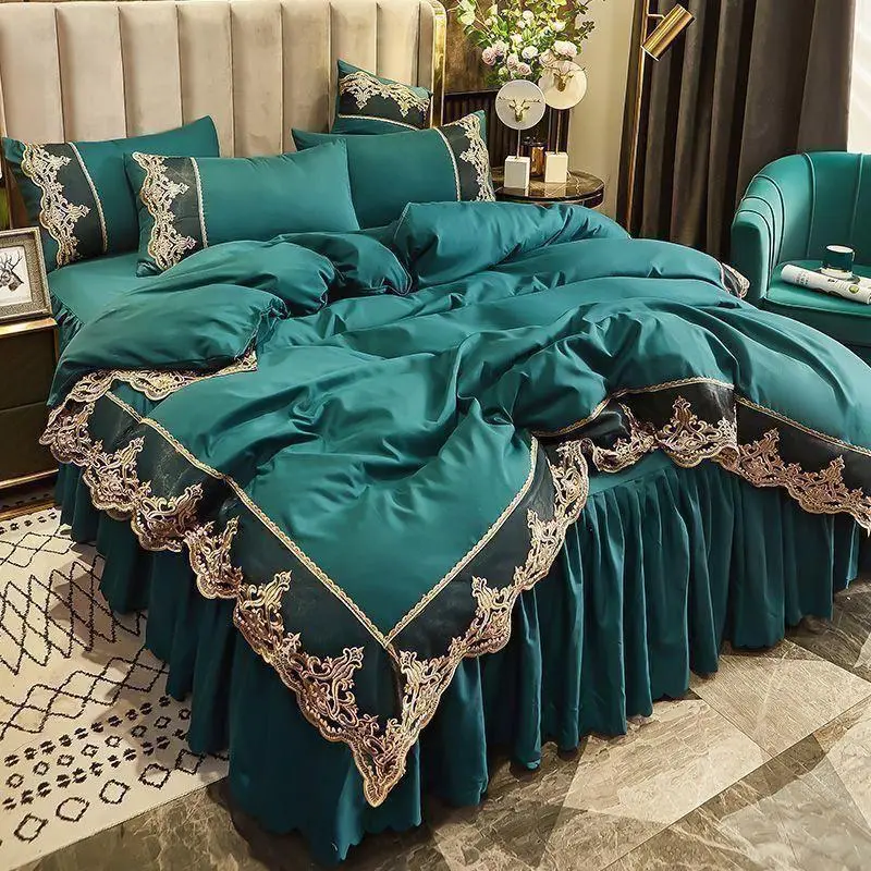 Luxury Bed Linens Set (Duvet, Bedskirt & 4 Pillowcases) thumbnail 6