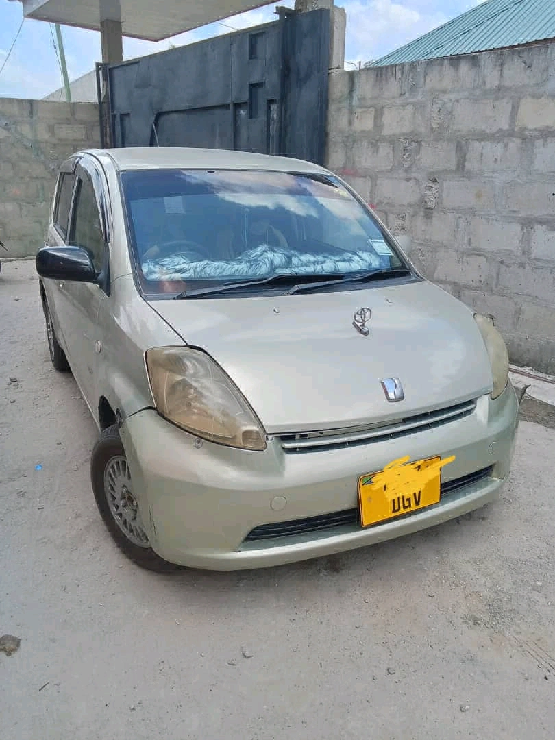 Toyota Passo DGV Inauzwa thumbnail 4