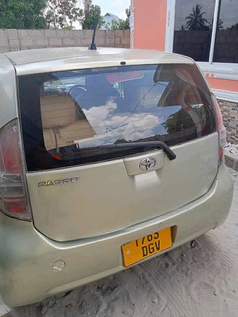 Toyota Passo DGV Inauzwa thumbnail 6