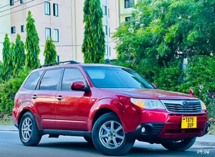 Subaru Forester (Red)