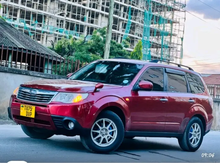 Subaru Forester (Red) thumbnail 3