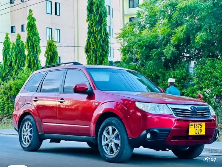 Subaru Forester (Red) thumbnail 7
