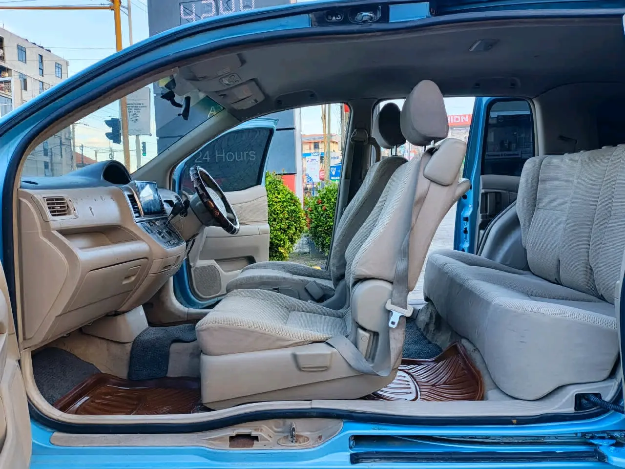Toyota Raum DDN thumbnail 3