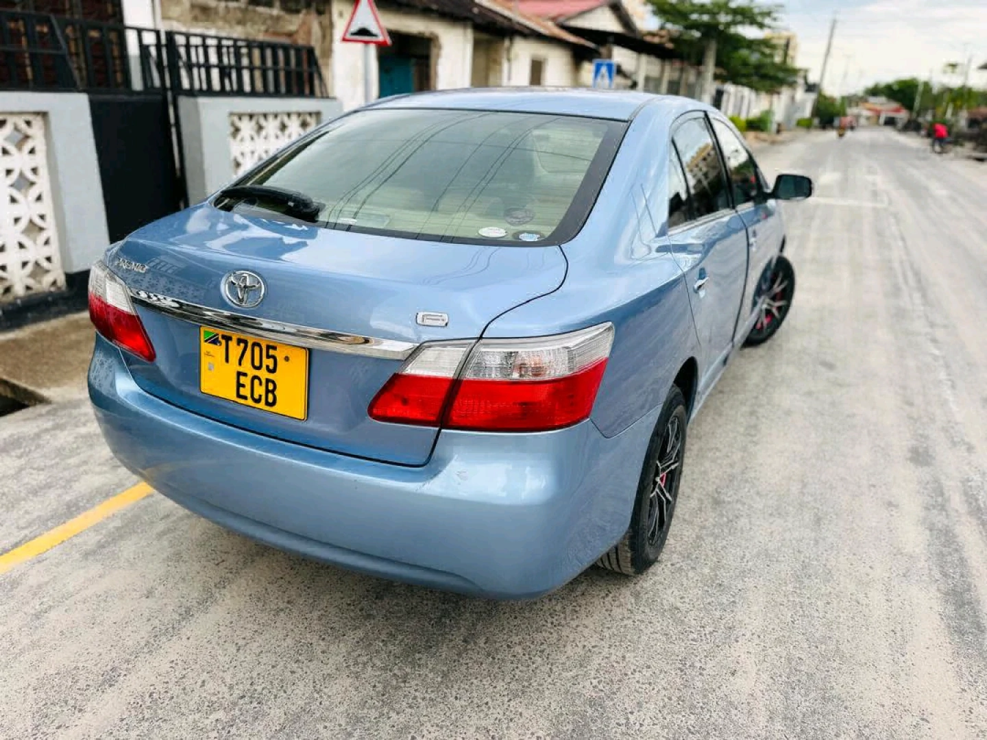 Toyota Premio 2009 (Light Blue) - Low Mileage thumbnail 5