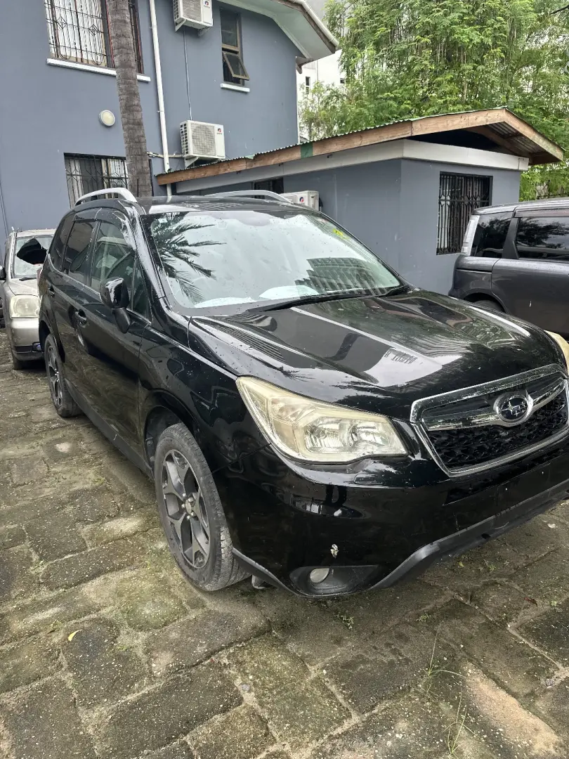 2014 Subaru Forester thumbnail 2