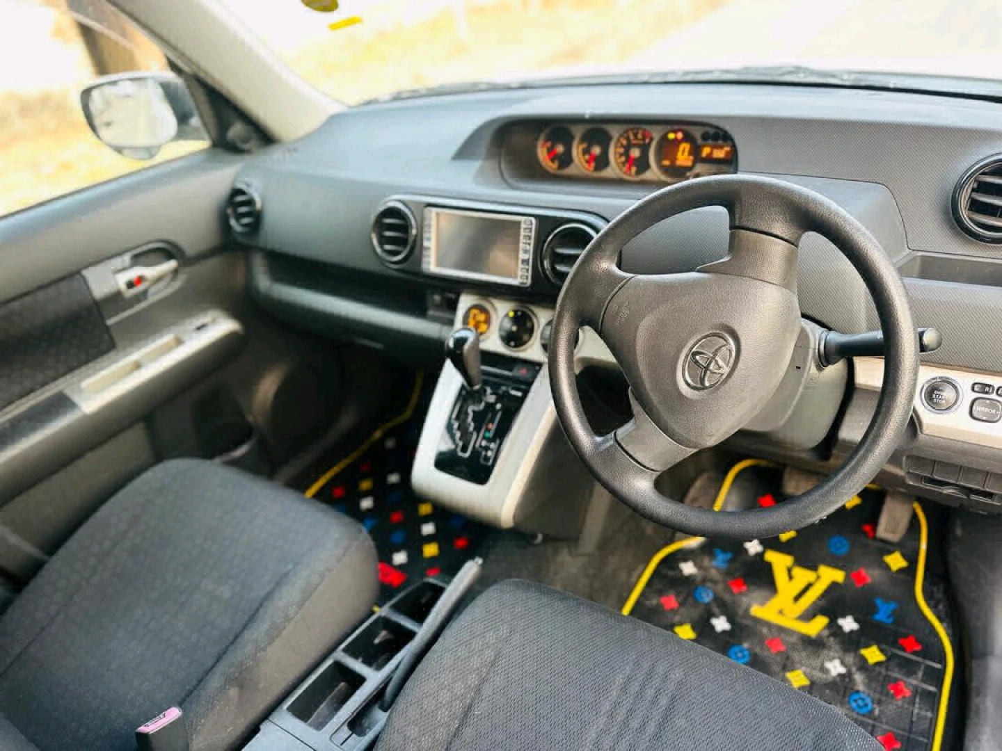 Toyota Rumion 2009 Model (1490cc) - Full Document thumbnail 7