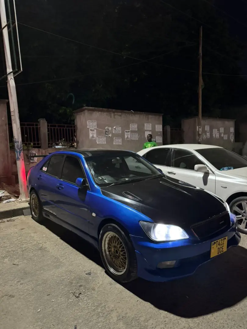 Toyota Altezza
