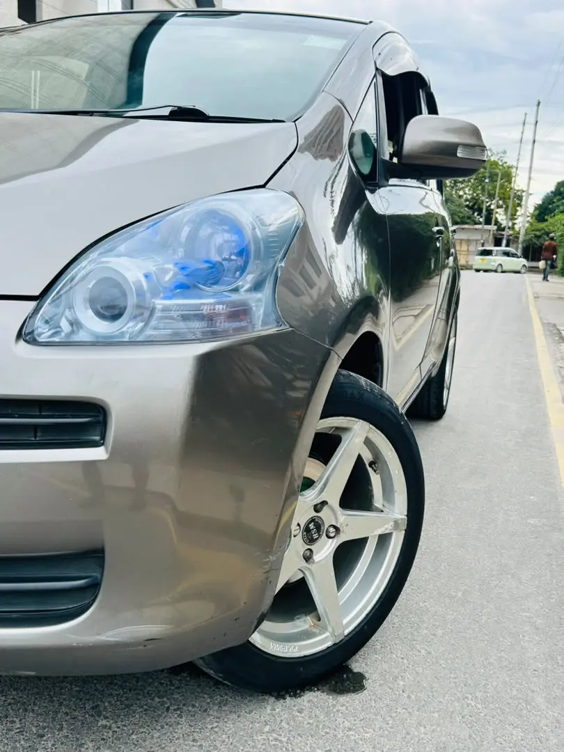 Toyota Ractis 2008 (DWH) thumbnail 4