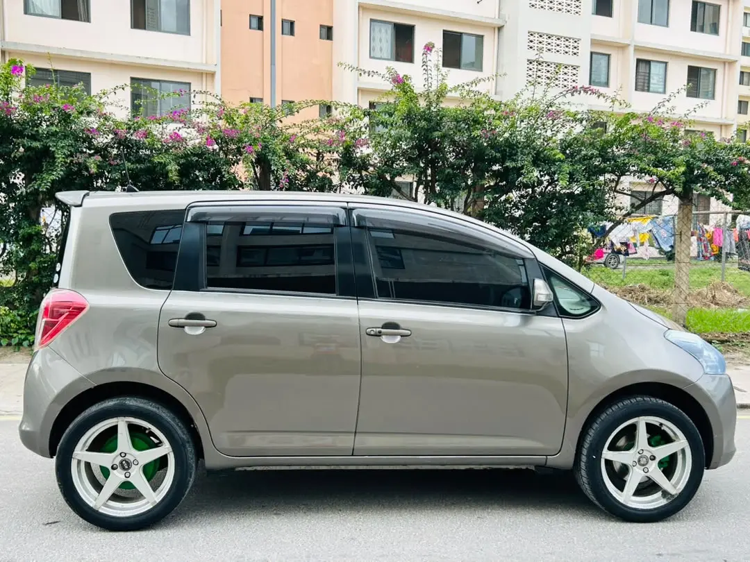 Toyota Ractis 2008 (DWH) thumbnail 6