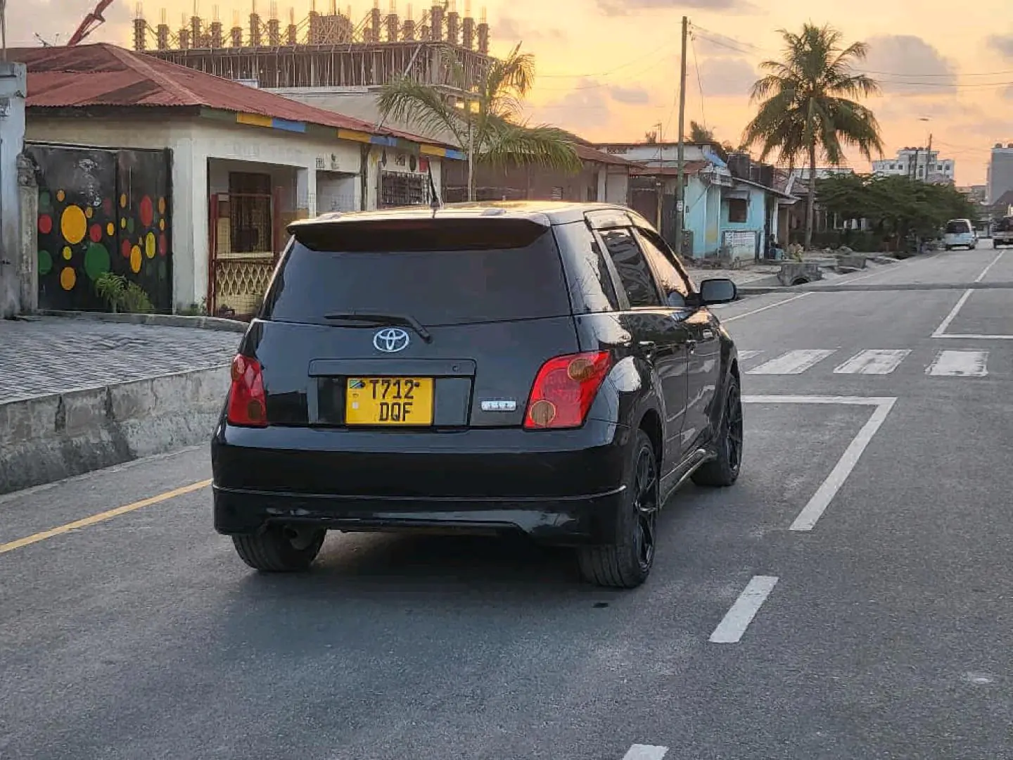 Black 2003 Toyota Ist for Sale thumbnail 5