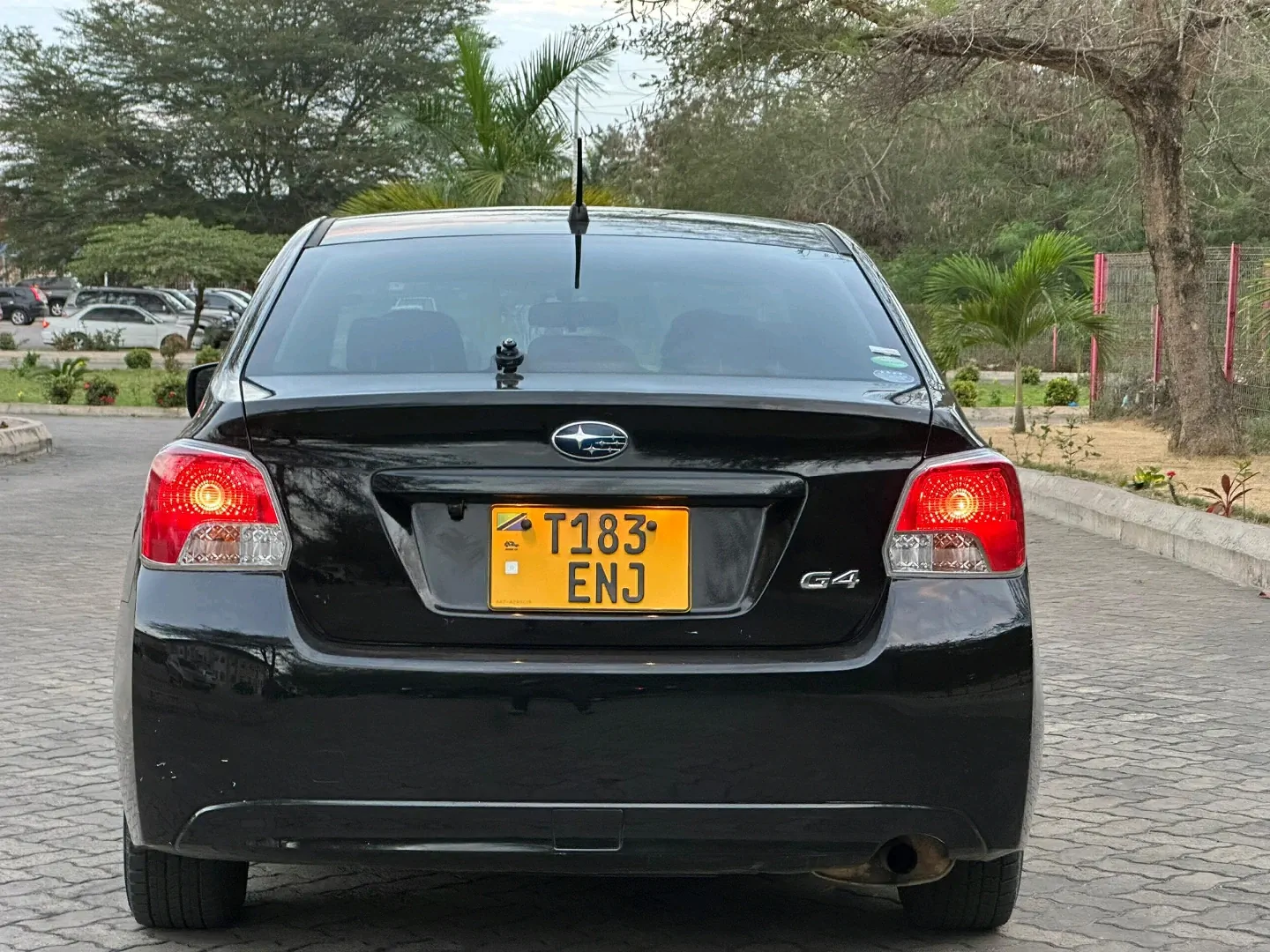 Subaru G4 Sedan For Sale (2012) thumbnail 4
