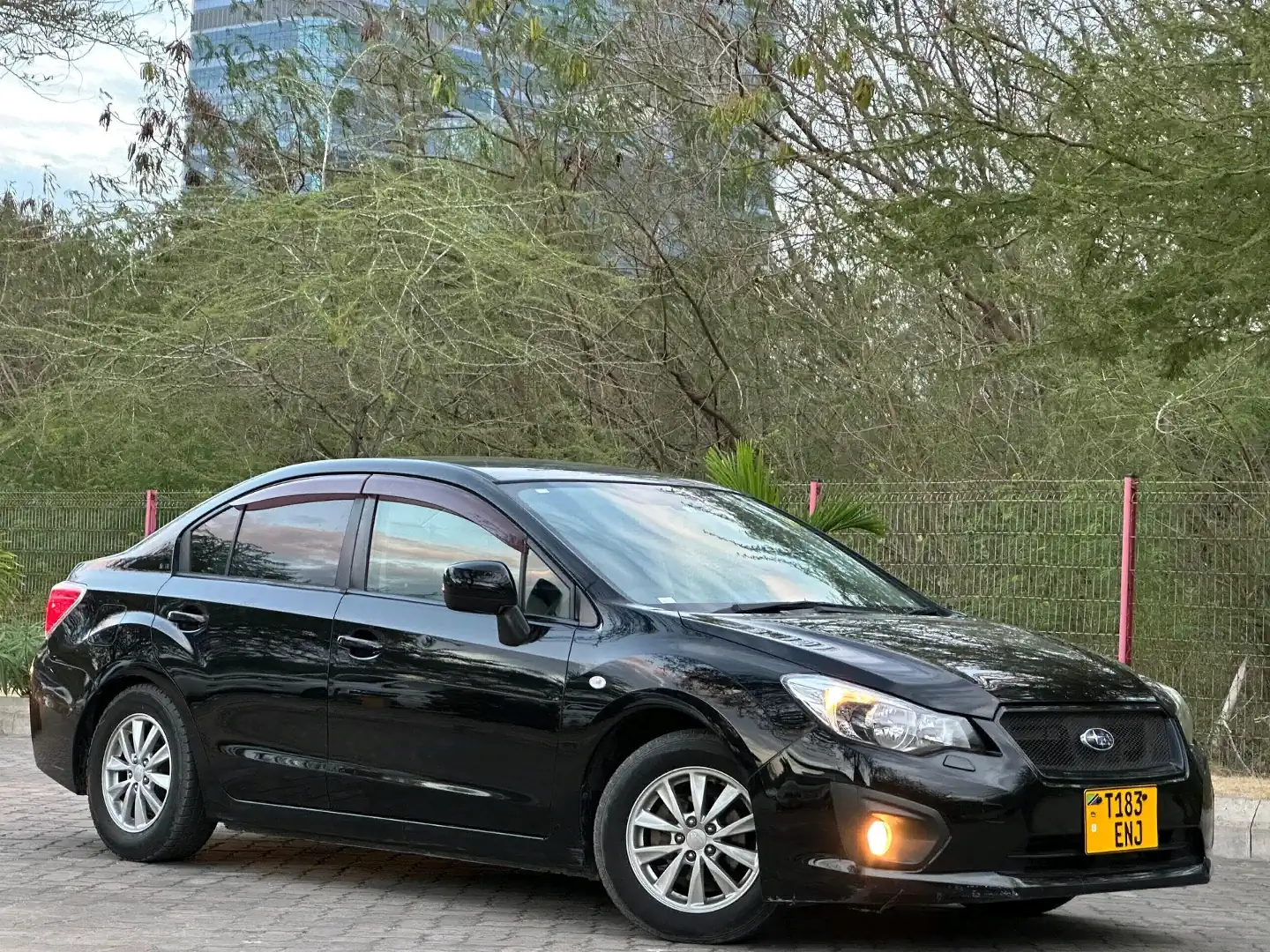 Subaru G4 Sedan For Sale (2012) thumbnail 8