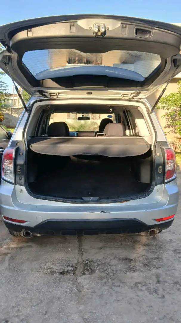 Subaru Forester (Silver) thumbnail 6