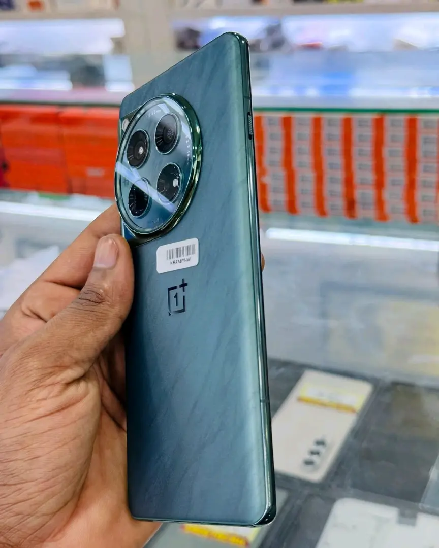 OnePlus 12 Smartphone 256GB/16GB thumbnail 3