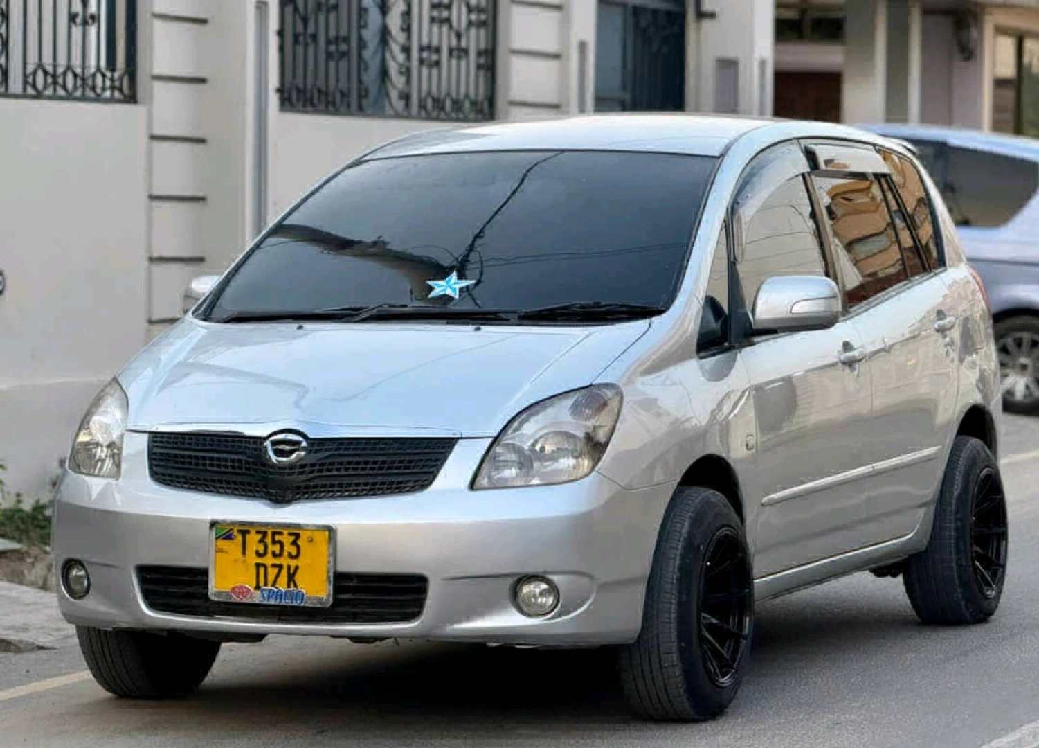Silver Toyota Spacio Minivan (1490cc) thumbnail 2