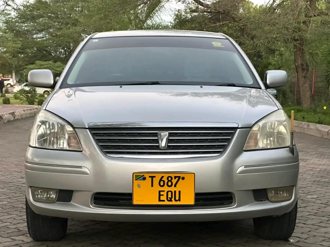 Toyota Premio F 2003
