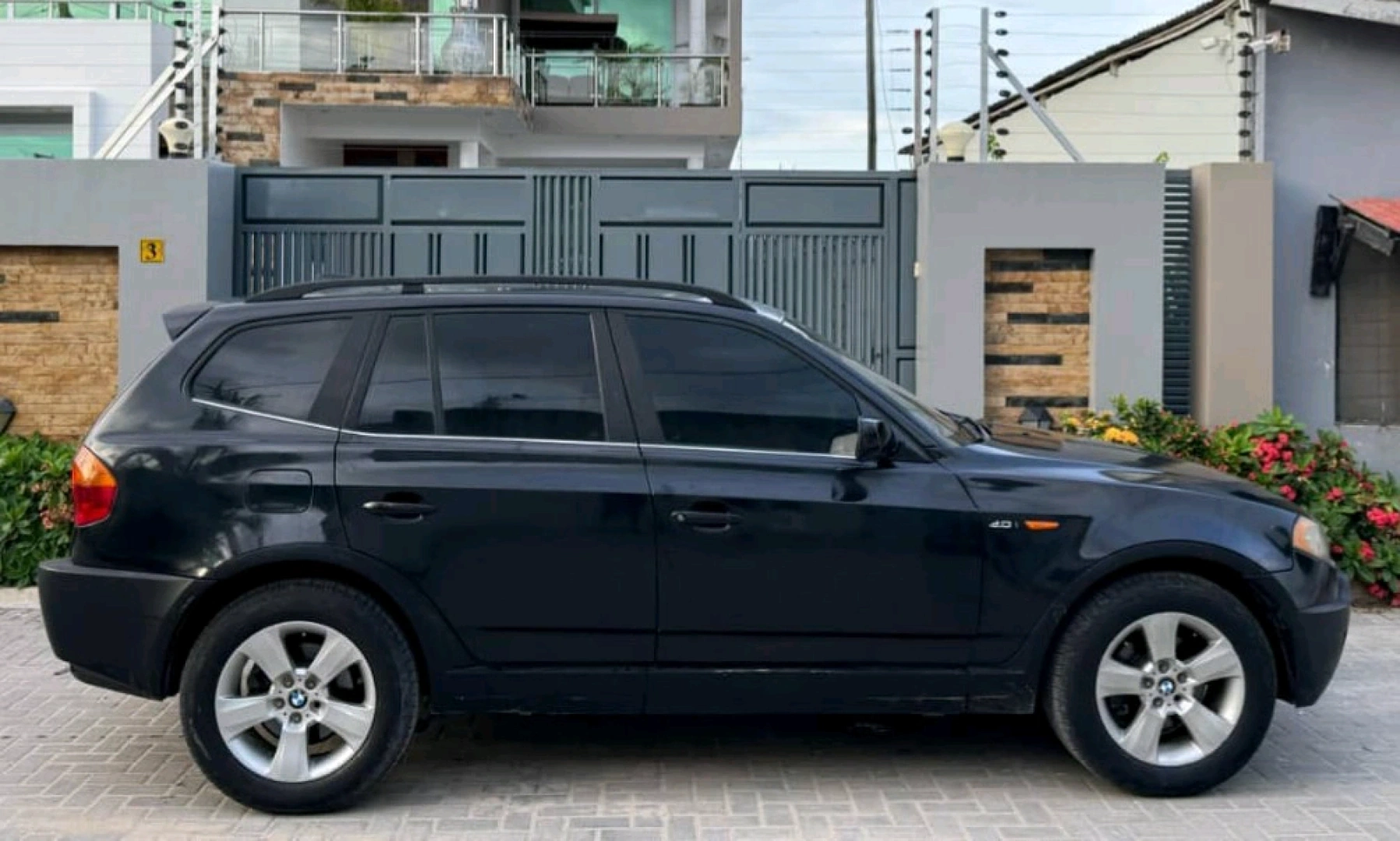 Black 2005 BMW X3 SUV M54 Engine thumbnail 6