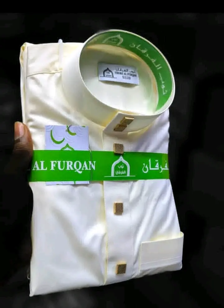 Kanzu, Kofia, na Mavazi ya Kiislamu (Al Furqan) thumbnail 4
