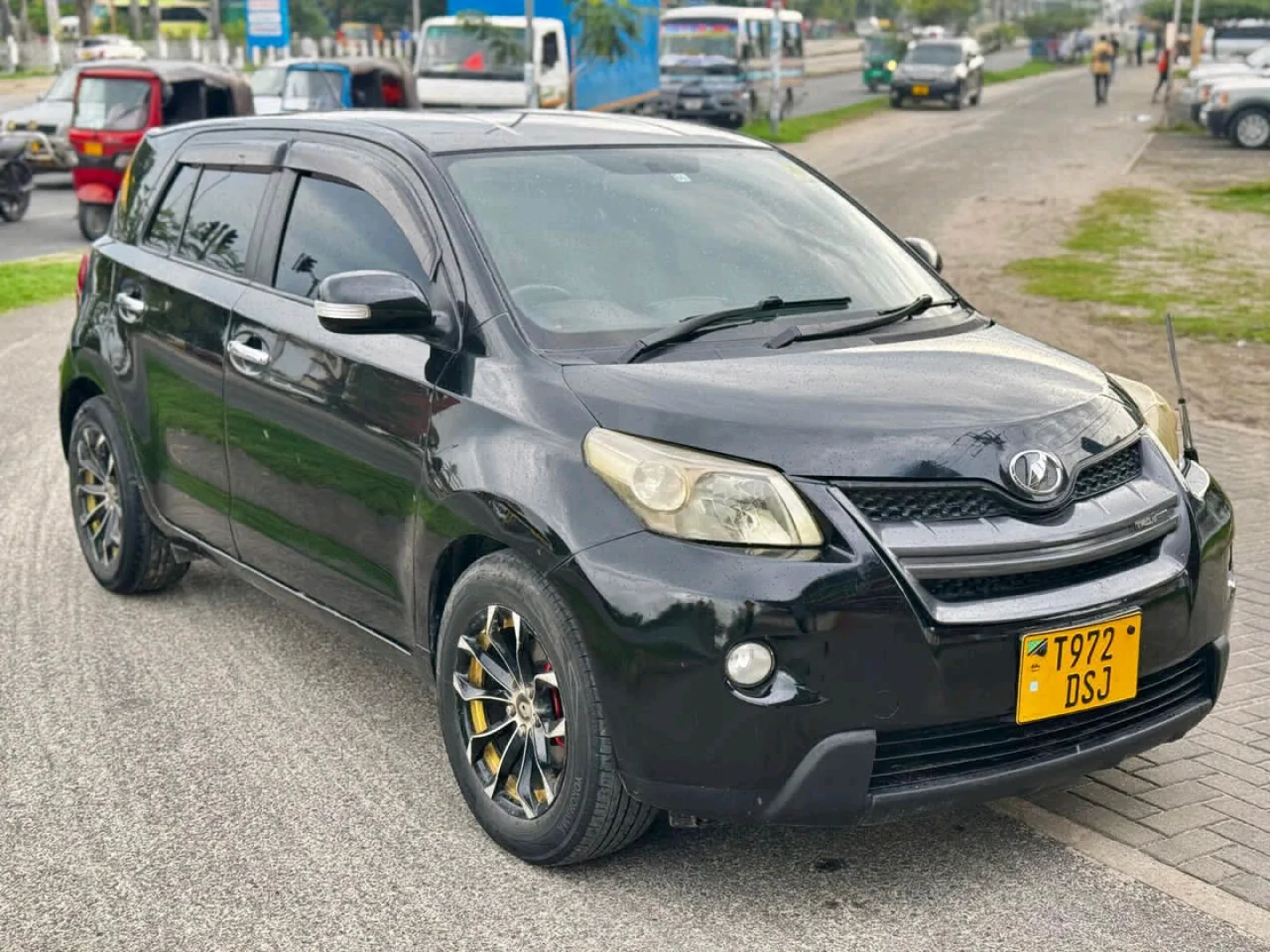 Toyota Ist 2008 Black Low Mileage (New Model) thumbnail 5