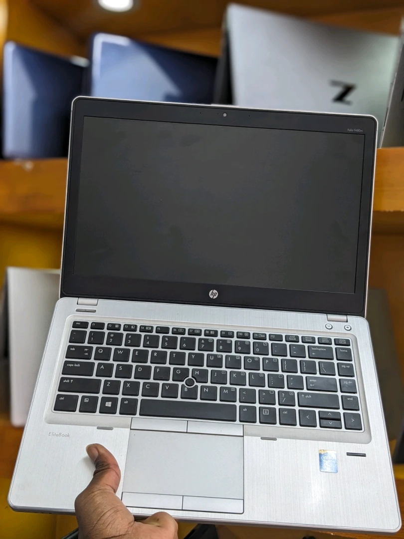 HP EliteBook Folio 9480m Laptop i5 8GB RAM 500GB thumbnail 6