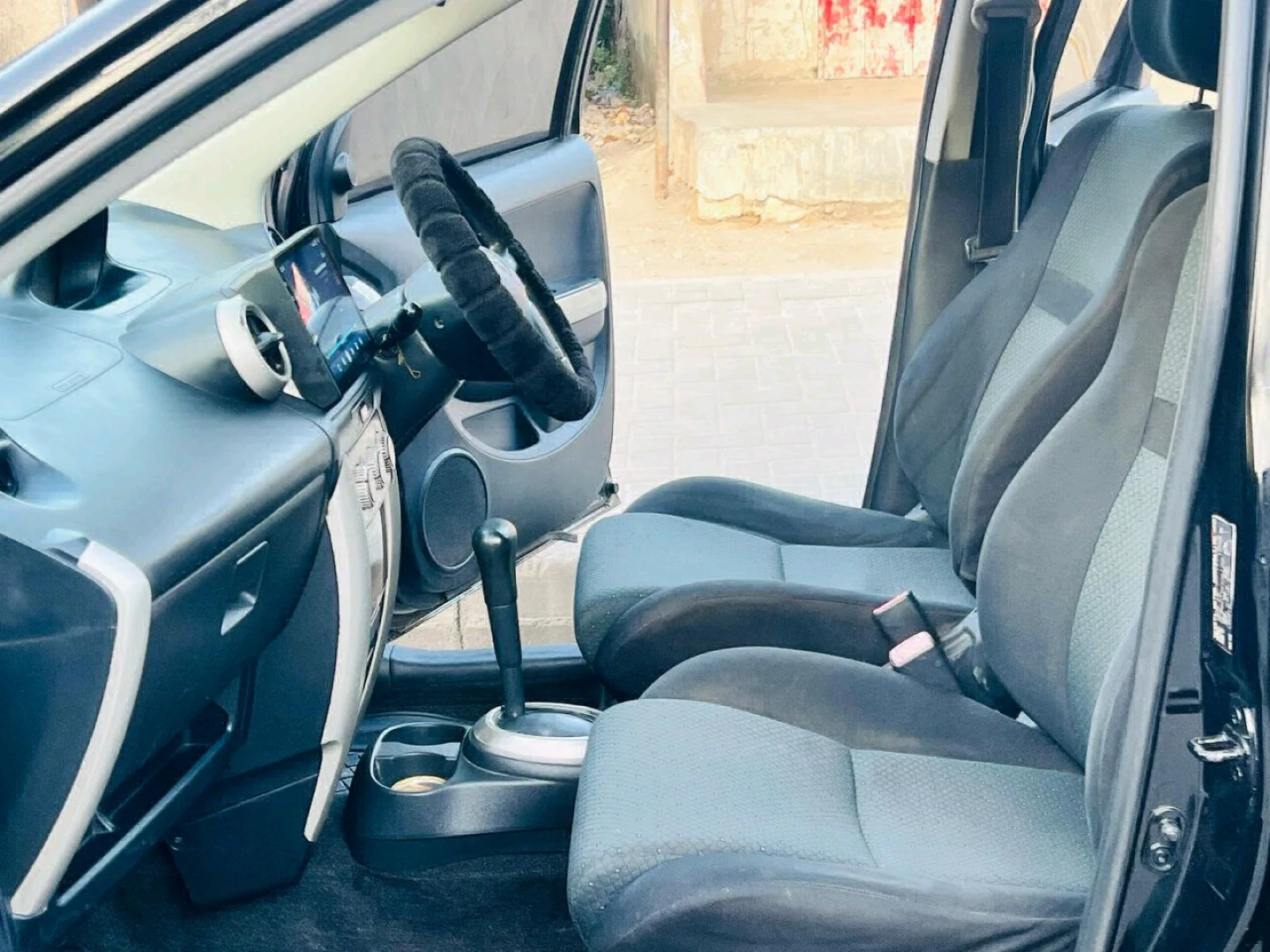 Black Toyota IST DPM 1290cc Low Mileage thumbnail 3