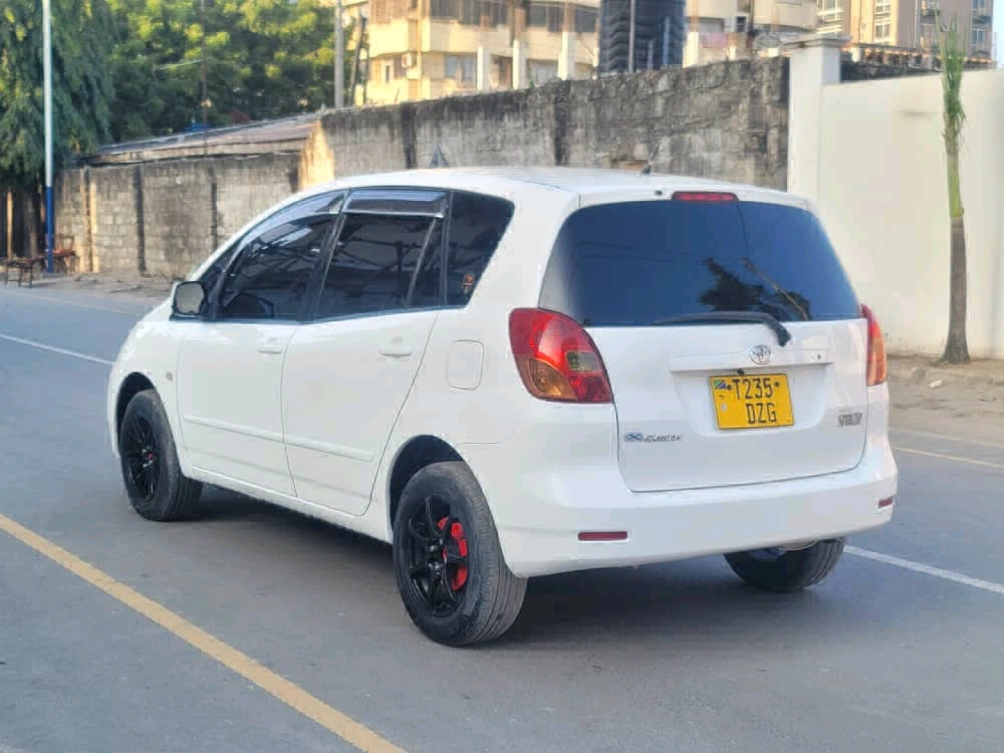 Toyota Spacio White 1490cc Full AC thumbnail 3