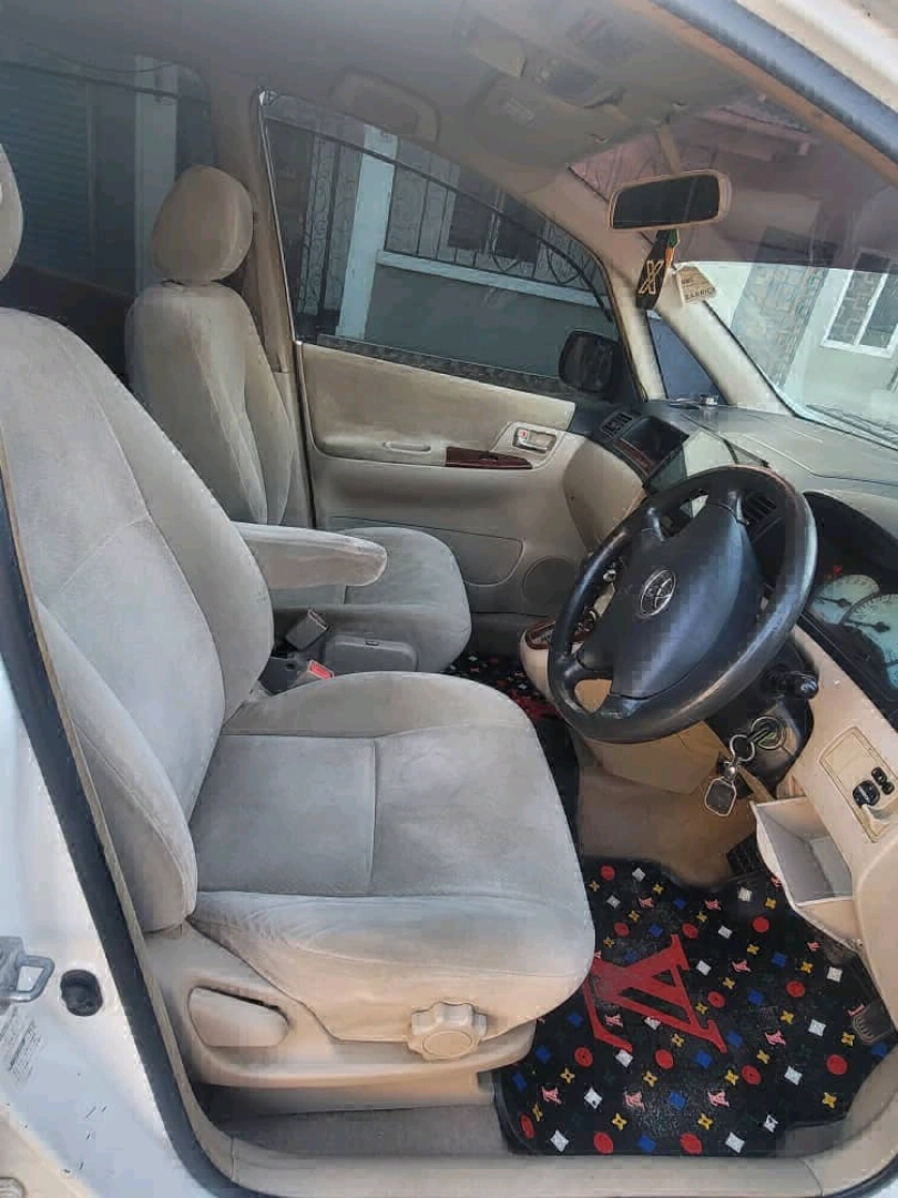 Toyota Spacio White 1490cc Full AC thumbnail 4