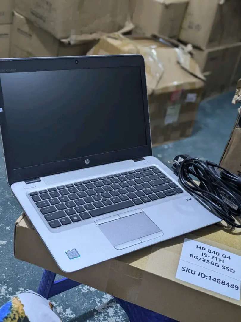 HP ProBook Laptop thumbnail 3