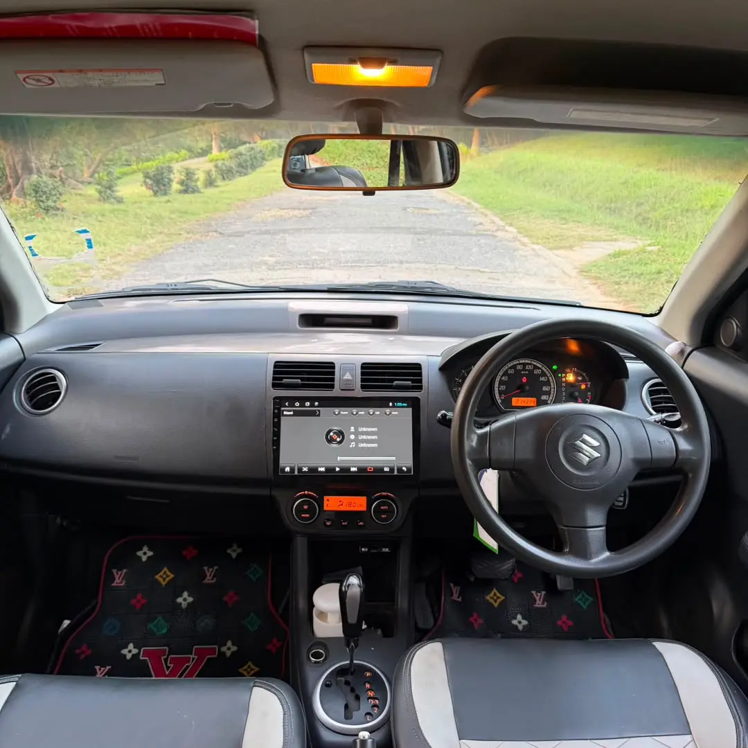 Suzuki Swift 2005 thumbnail 4