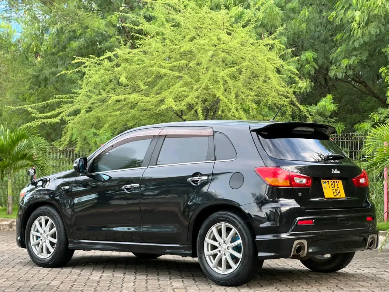Mitsubishi RVR Roadest 2012 thumbnail 4