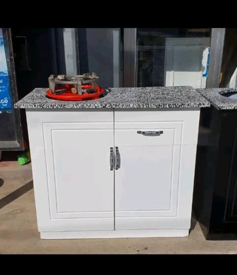 Black Kitchen Cabinet Unit with Sink and Gas Space thumbnail 8