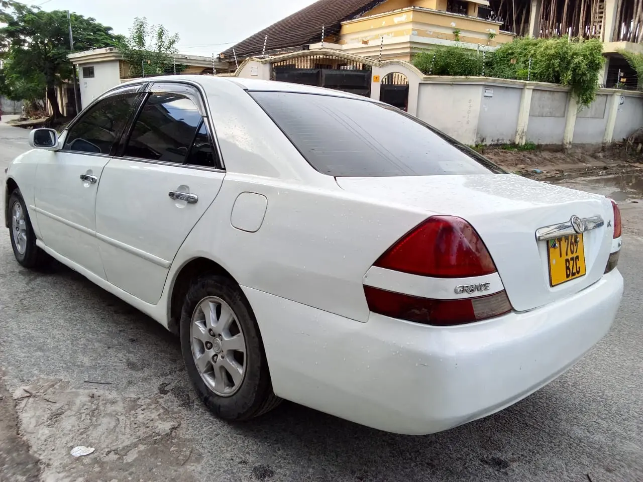 Toyota Mark II Grande (BZC) thumbnail 5