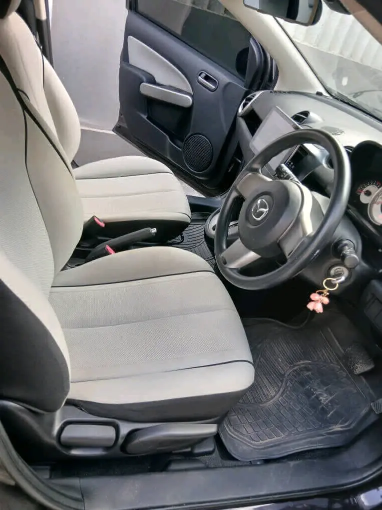 Mazda Demio Automatic 2010, Low Mileage thumbnail 6