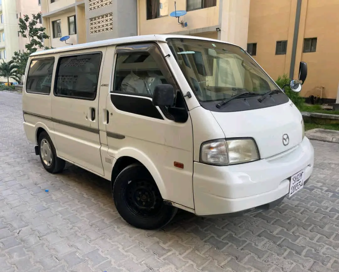 Mazda Bongo Van 2005 Diesel 4WD thumbnail 2