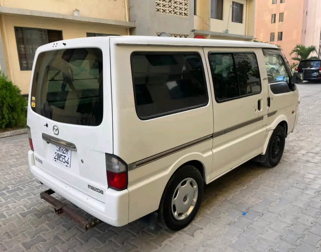 Mazda Bongo Van 2005 Diesel 4WD thumbnail 5
