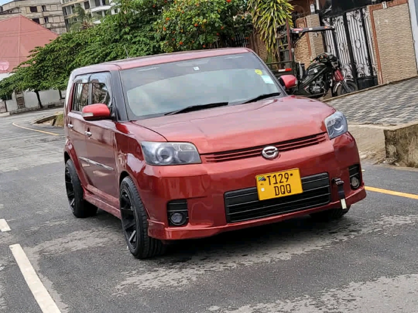 Maroon Toyota Rumion 2008, 1490cc Full AC thumbnail 5