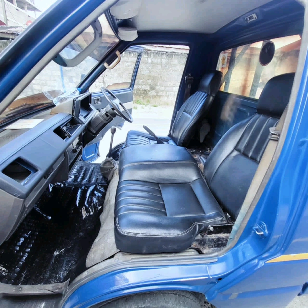 Nissan Vanette EBX Van for Sale thumbnail 9