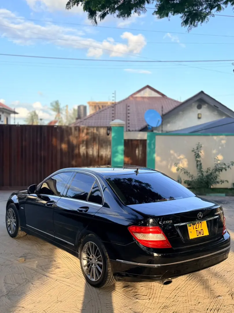 Mercedes Benz C-Class 2008 thumbnail 6