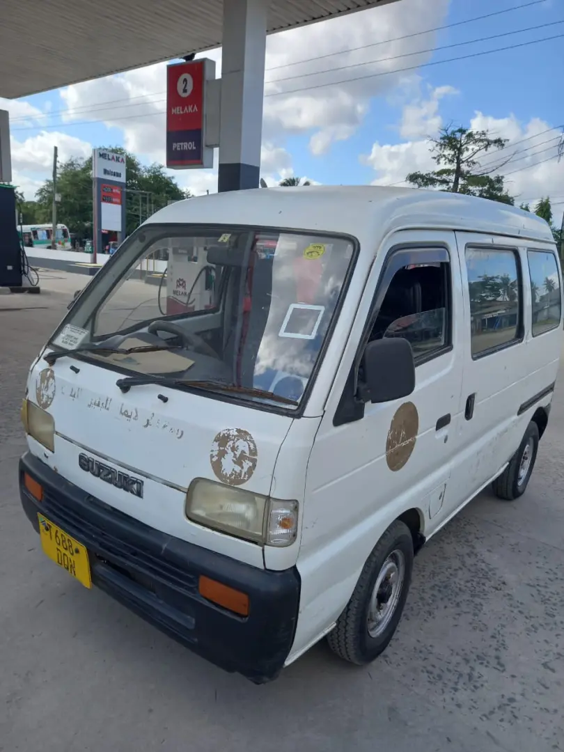 Suzuki Every 2002 Manual thumbnail 4