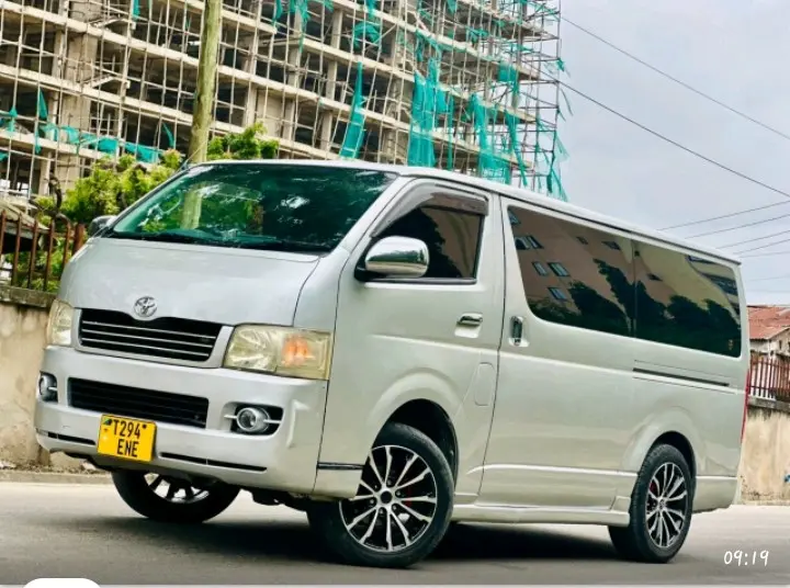 Silver Toyota Hiace (ENE) thumbnail 3