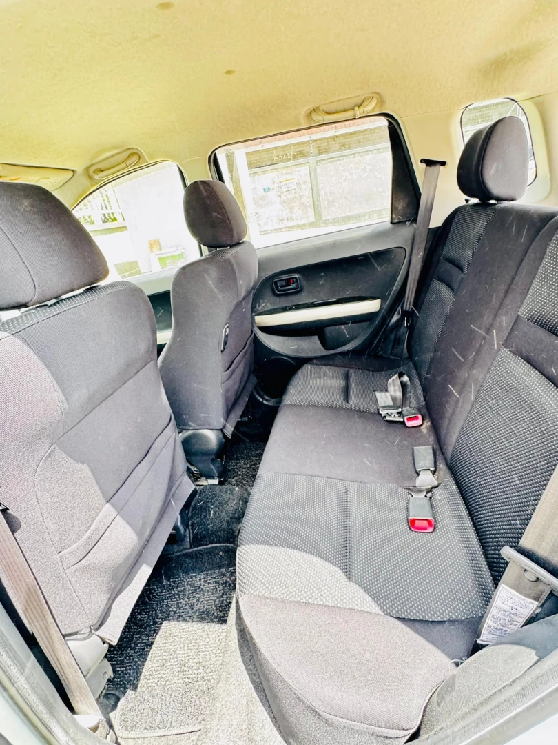 Toyota Ist 2005 Hatchback (Light Blue) thumbnail 4
