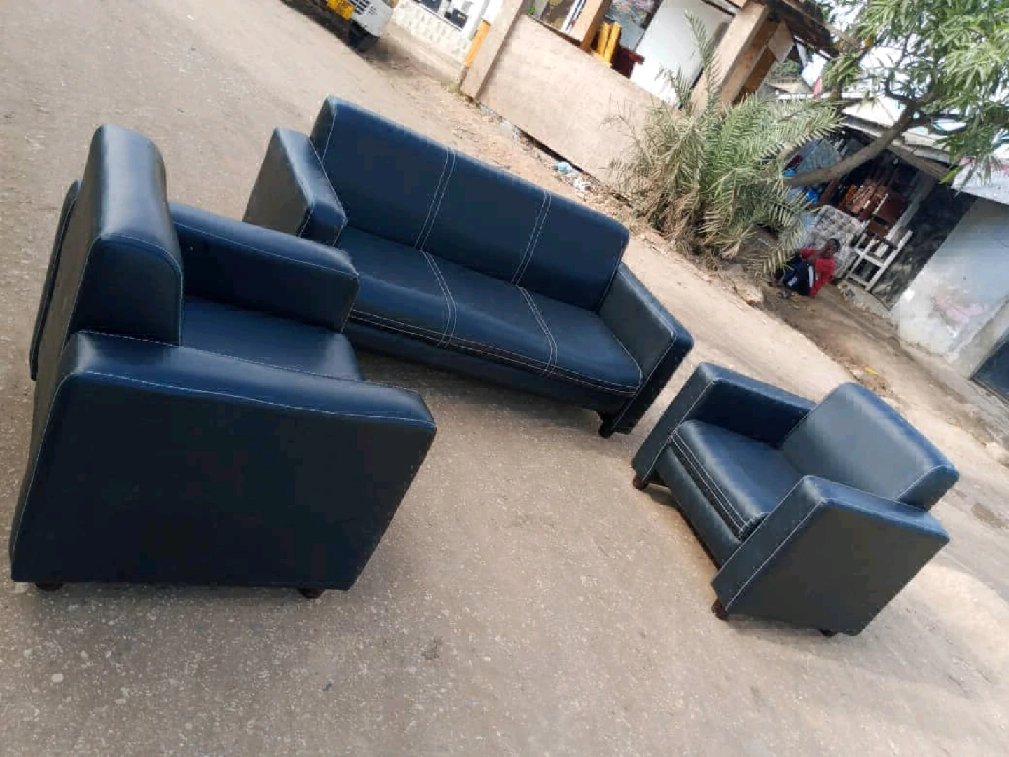 Sofa Set 3:1:1 Pure Leather Imported thumbnail 3