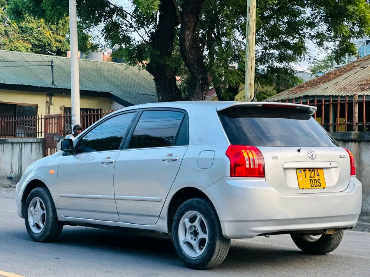 Toyota Runx 2003 1490cc Android TV thumbnail 4