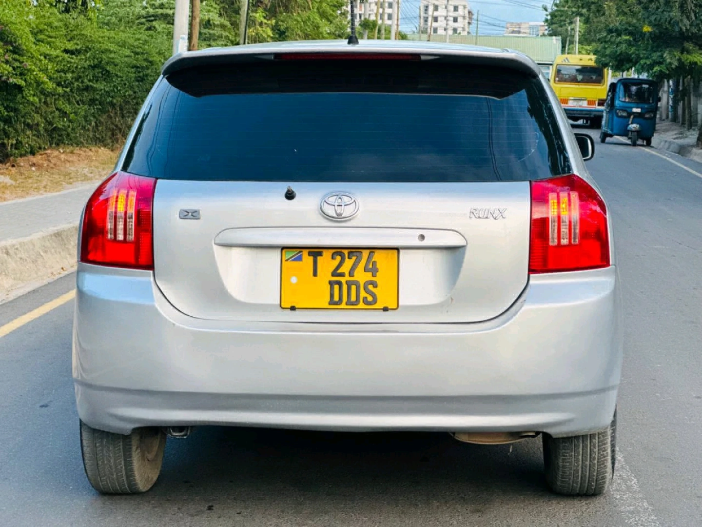 Toyota Runx 2003 1490cc Android TV thumbnail 8