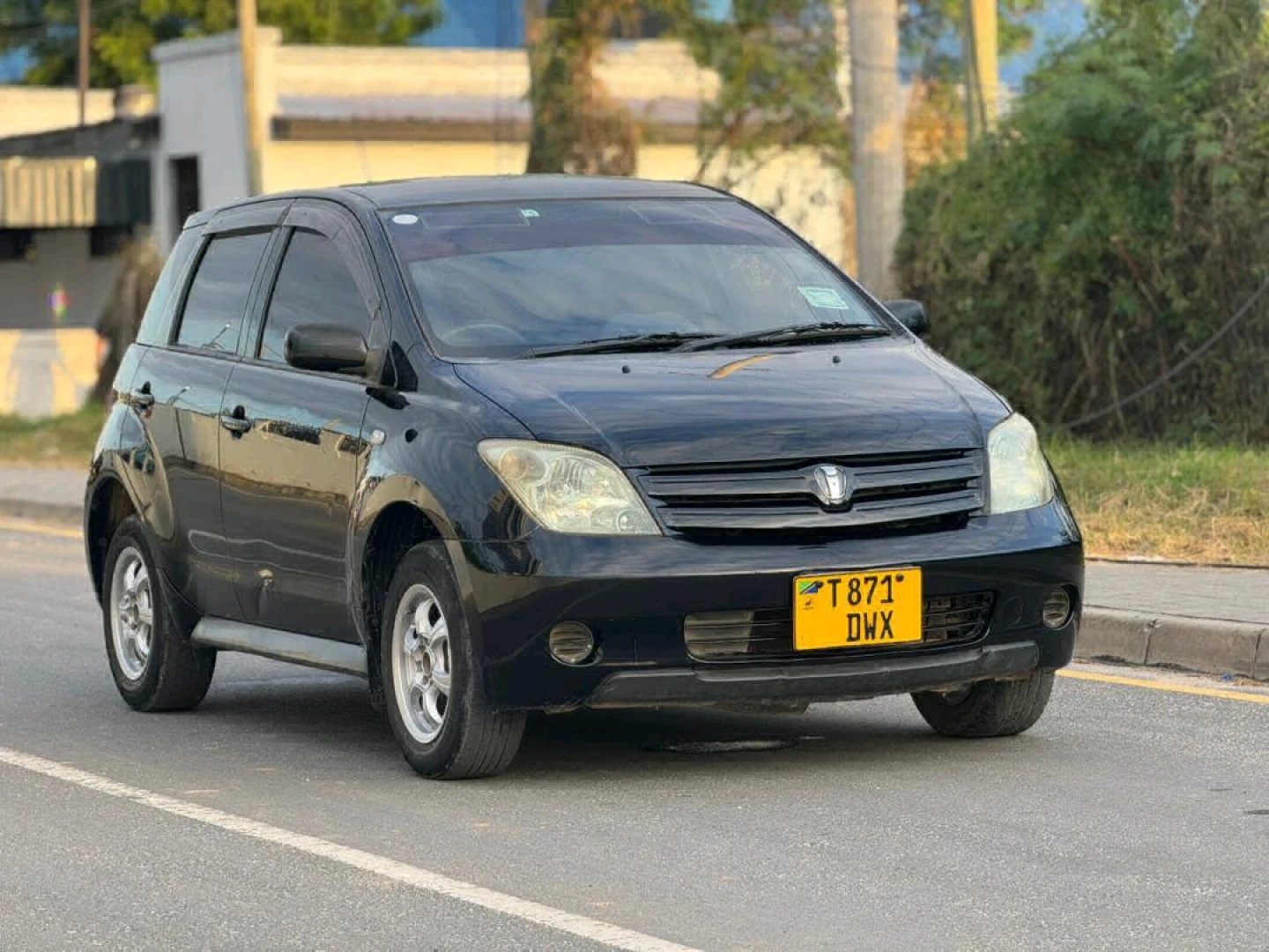 Toyota IST 2004 Automatic Excellent Condition thumbnail 6
