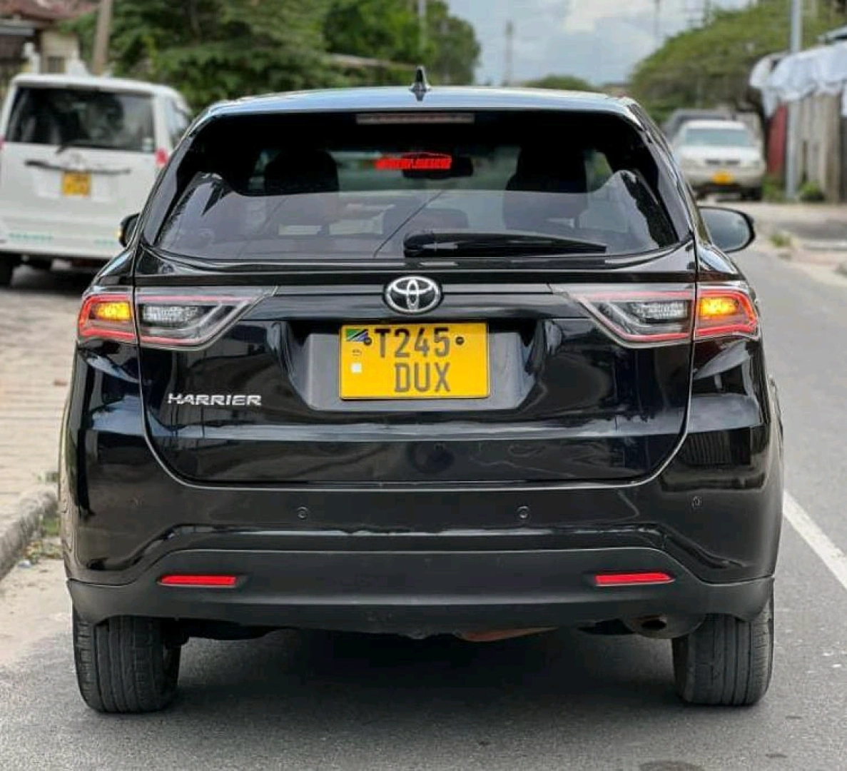 Toyota Harrier Anaconda DUX 2015 thumbnail 2