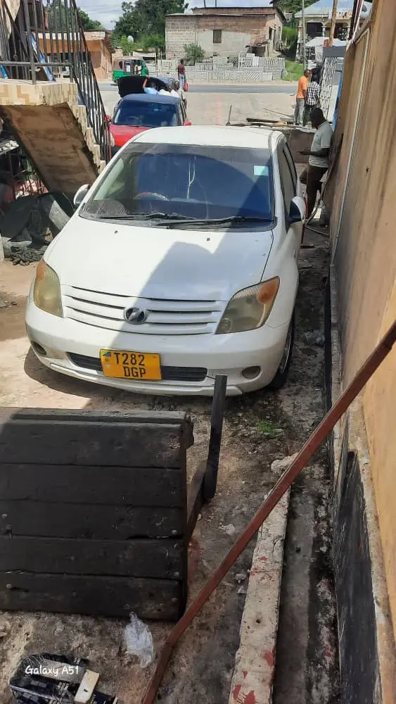 Toyota Ist