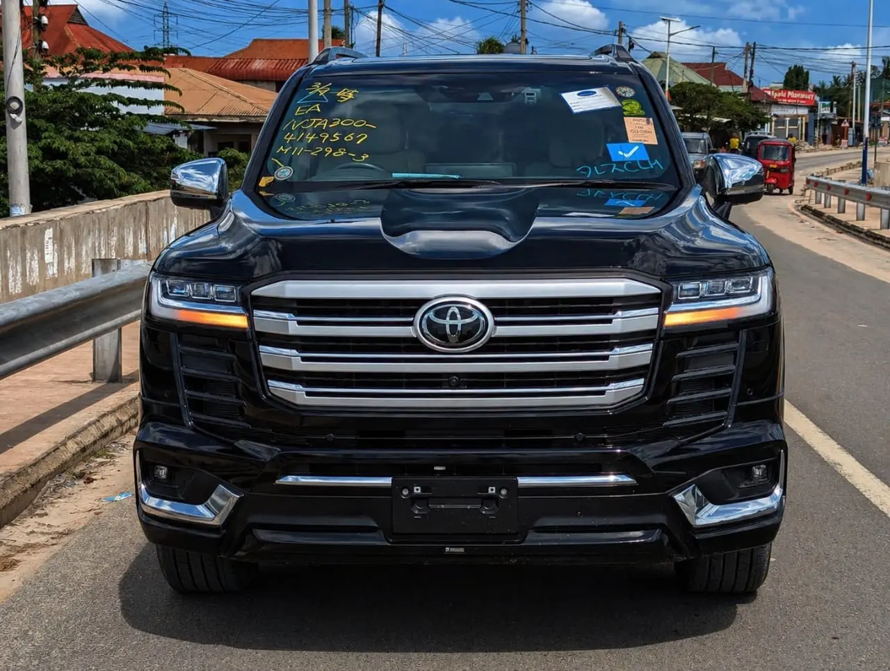 Toyota Land Cruiser ZX 2025 thumbnail 7