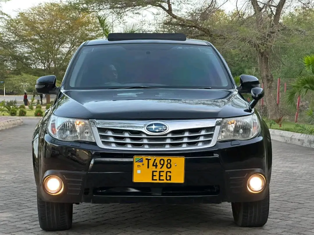 Subaru Forester 2011, Black, 1990cc