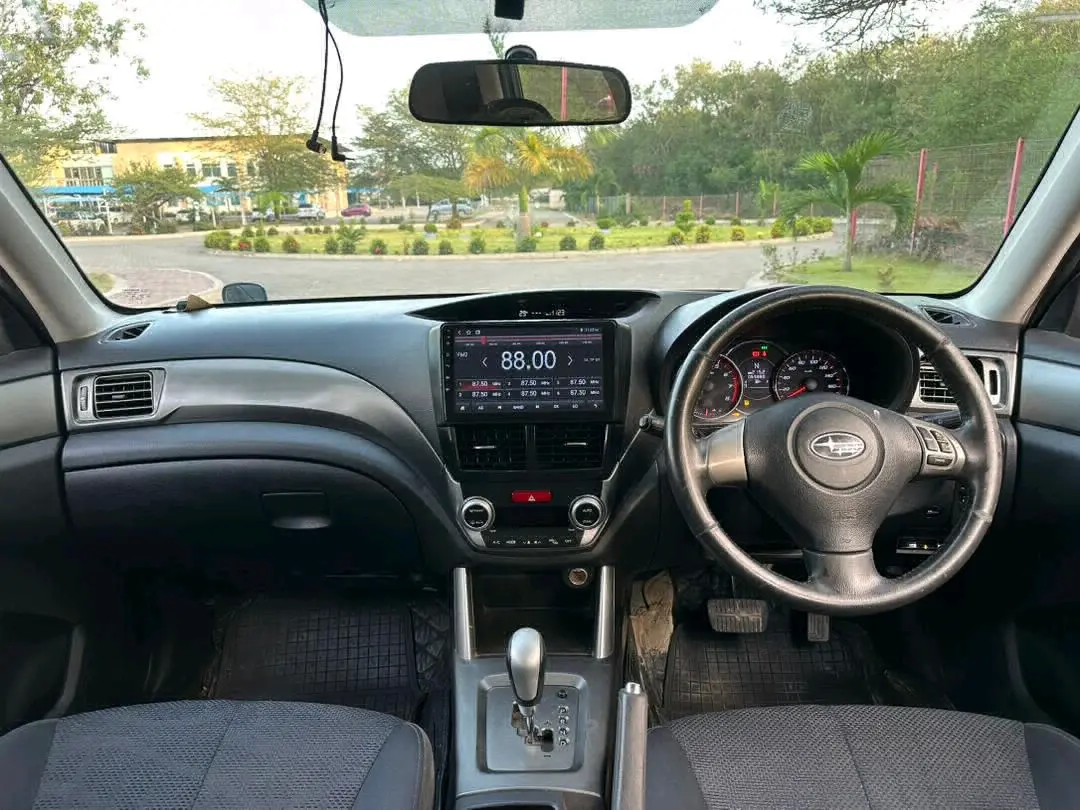 Subaru Forester 2011, Black, 1990cc thumbnail 9